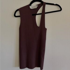 Róhe Asymmetrical Top